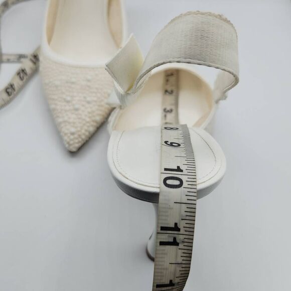 Steve Madden Bri-P White Lace Pearl Slingback Dress Pump Women's 9 With Box - Picture 8 of 12